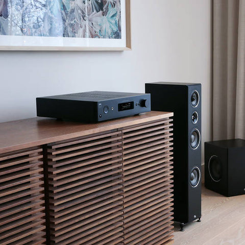 NAD C379 HybridDigital DAC Amplifier NAD C379 HybridDigital DAC Amplifier